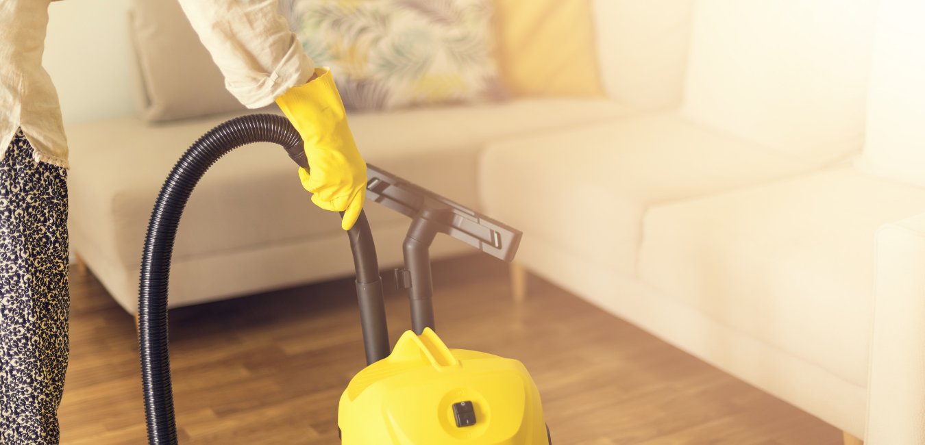 Kärcher yellow vacuum cleaner